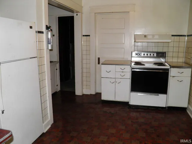 $1,395 | 551 South Washington Street, Bloomington, IN 47401