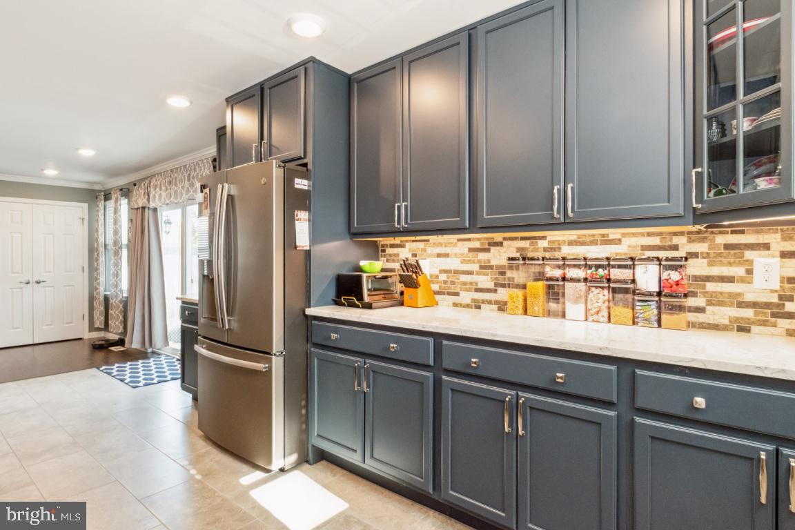 330 Townsend Road Baltimore, MD 21221 - Photo 15 of 35