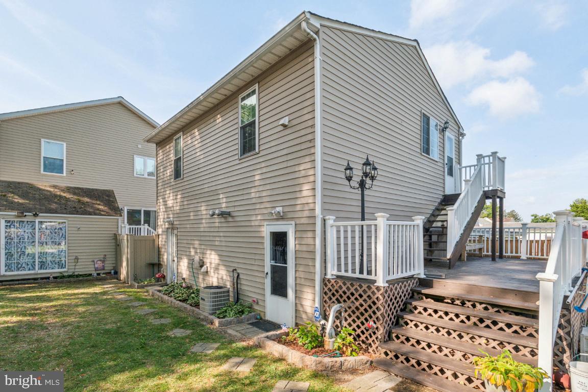 330 Townsend Road Baltimore, MD 21221 - Photo 27 of 35