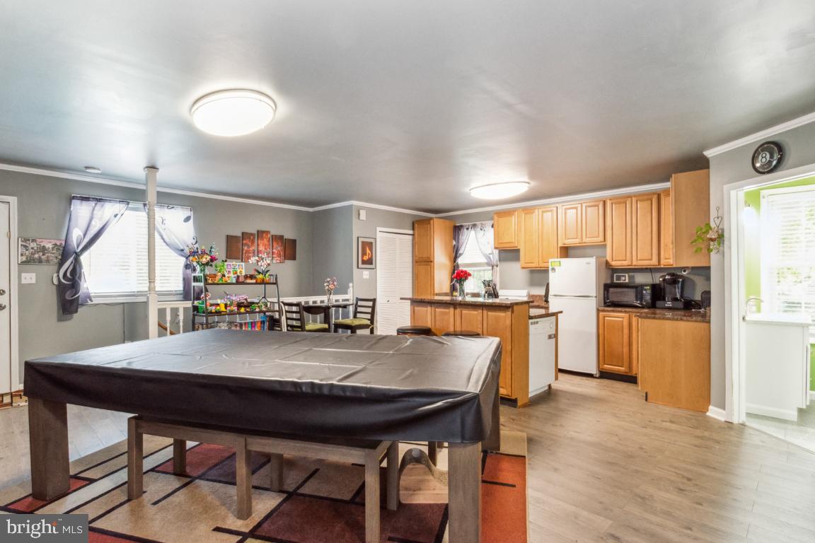 330 Townsend Road Baltimore, MD 21221 - Photo 29 of 35