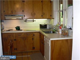 6330 Sunnybrook Road Flourtown, PA 19031 - Photo 5 of 9