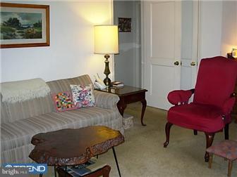 6330 Sunnybrook Road Flourtown, PA 19031 - Photo 8 of 9