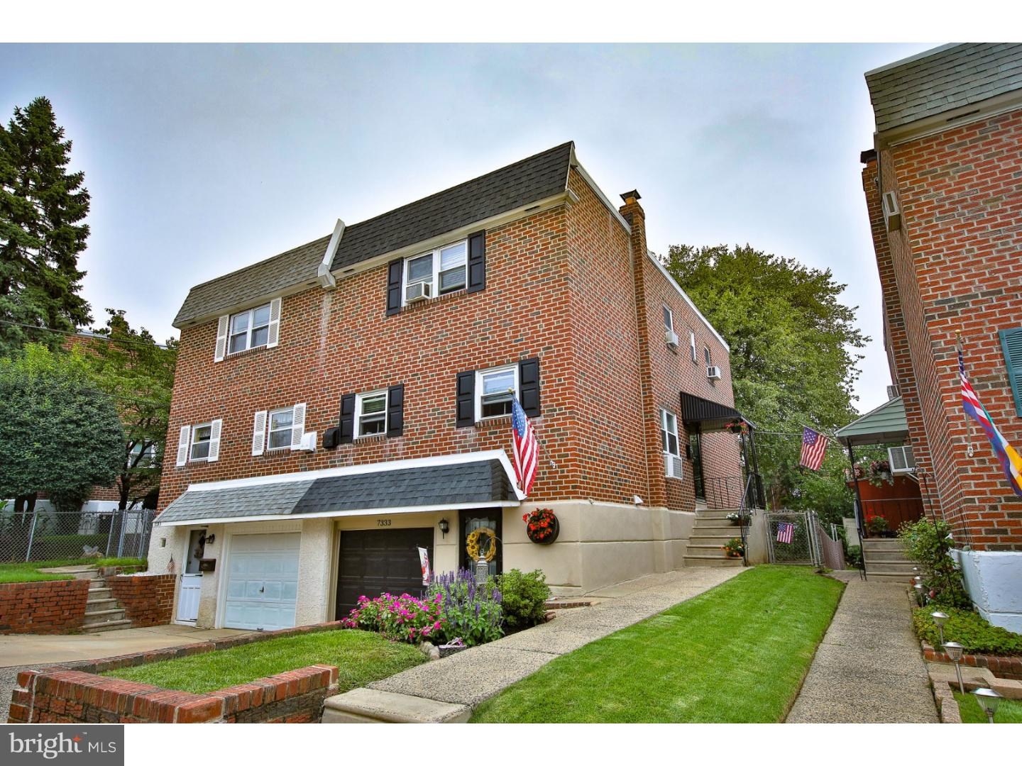 7333 Hiola Road Philadelphia, PA 19128 - Photo 2 of 25 Gallery Image 2
