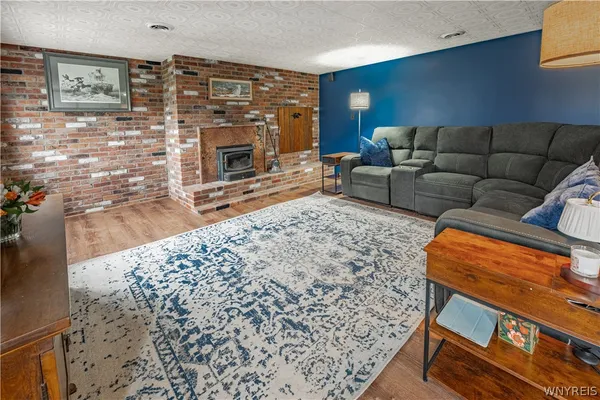 $429,999 | 1693 West Creek Road, Newfane, NY 14028