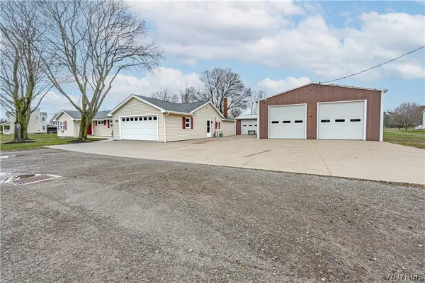 $429,999 | 1693 West Creek Road, Newfane, NY 14028