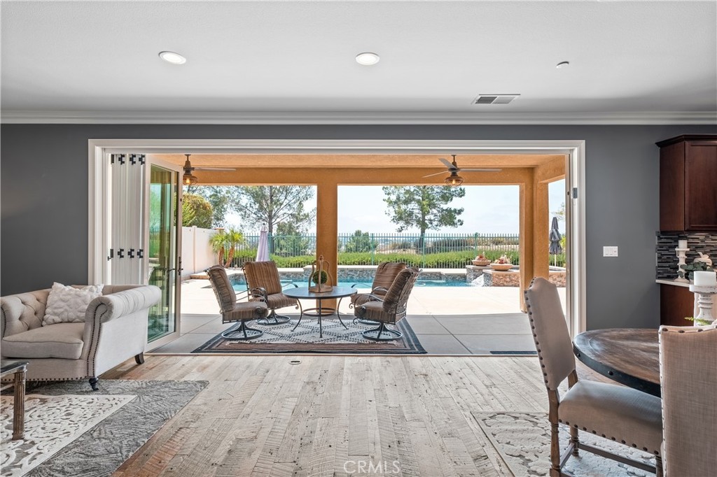 31193 Skyline Drive Temecula, CA 92591 - Photo 18 of 58