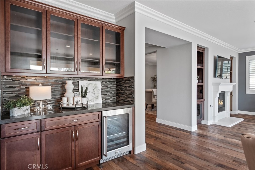 31193 Skyline Drive Temecula, CA 92591 - Photo 20 of 58 Coffee Bar