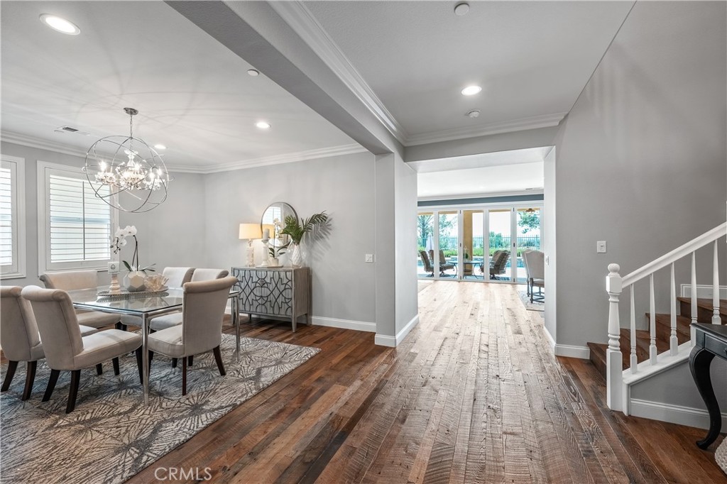 31193 Skyline Drive Temecula, CA 92591 - Photo 9 of 58 Entry