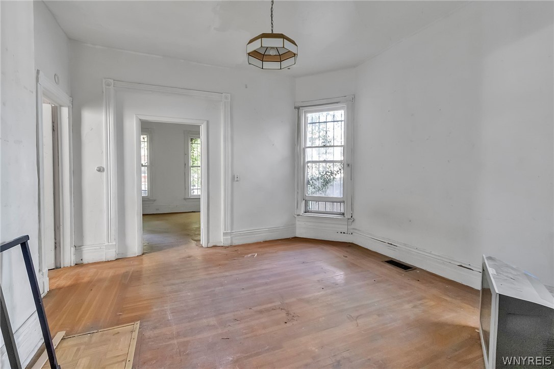 162 Normal Avenue Buffalo, NY 14213 - Photo 12 of 40