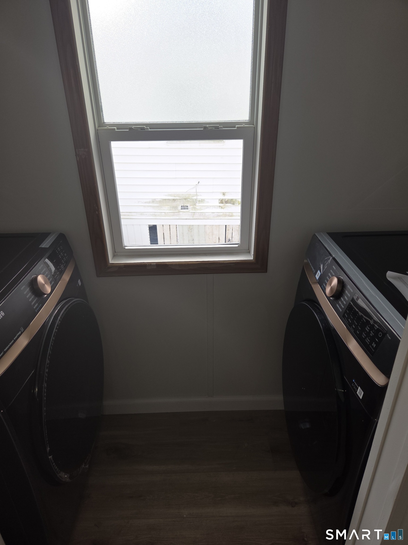 53 Prentice Street Norwich, CT 06380 - Photo 9 of 13