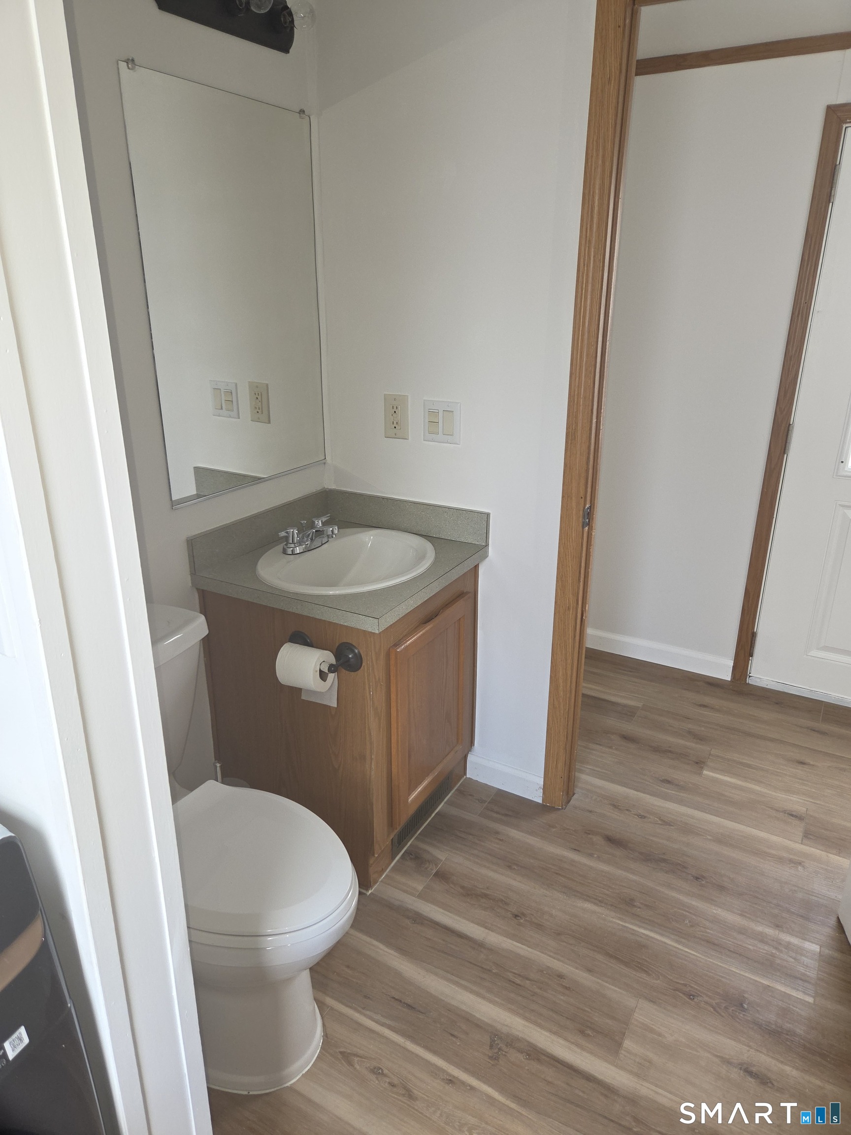 53 Prentice Street Norwich, CT 06380 - Photo 10 of 13