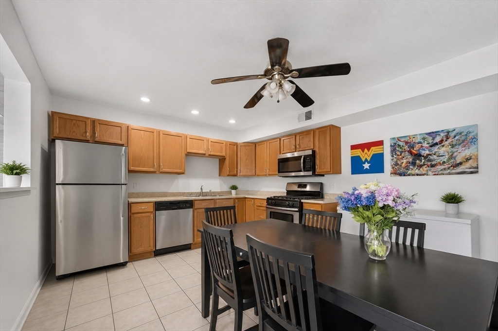 526 Third Street Fall River, MA 02721 - Photo 6 of 35