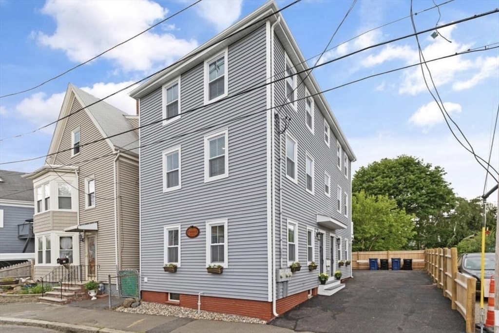 17 Webb Street, Unit 1 Salem, MA 01970 - Photo 20 of 22