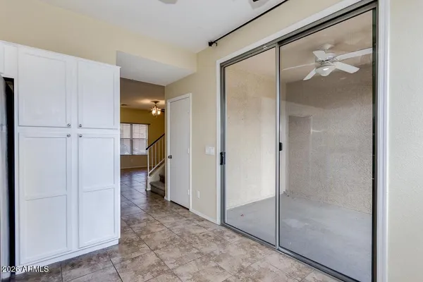 $2,195 | 1886 East Don Carlos, Unit 126, Tempe, AZ 85281