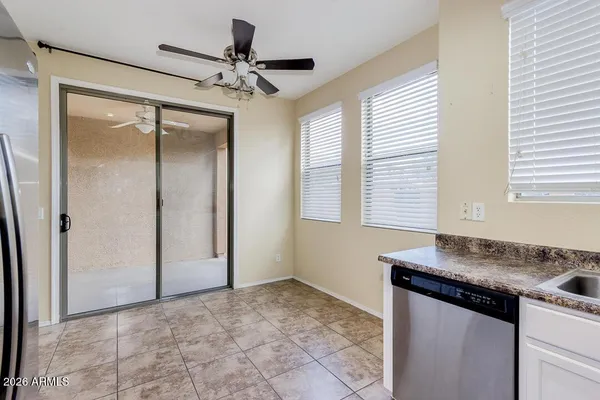 $2,195 | 1886 East Don Carlos, Unit 126, Tempe, AZ 85281