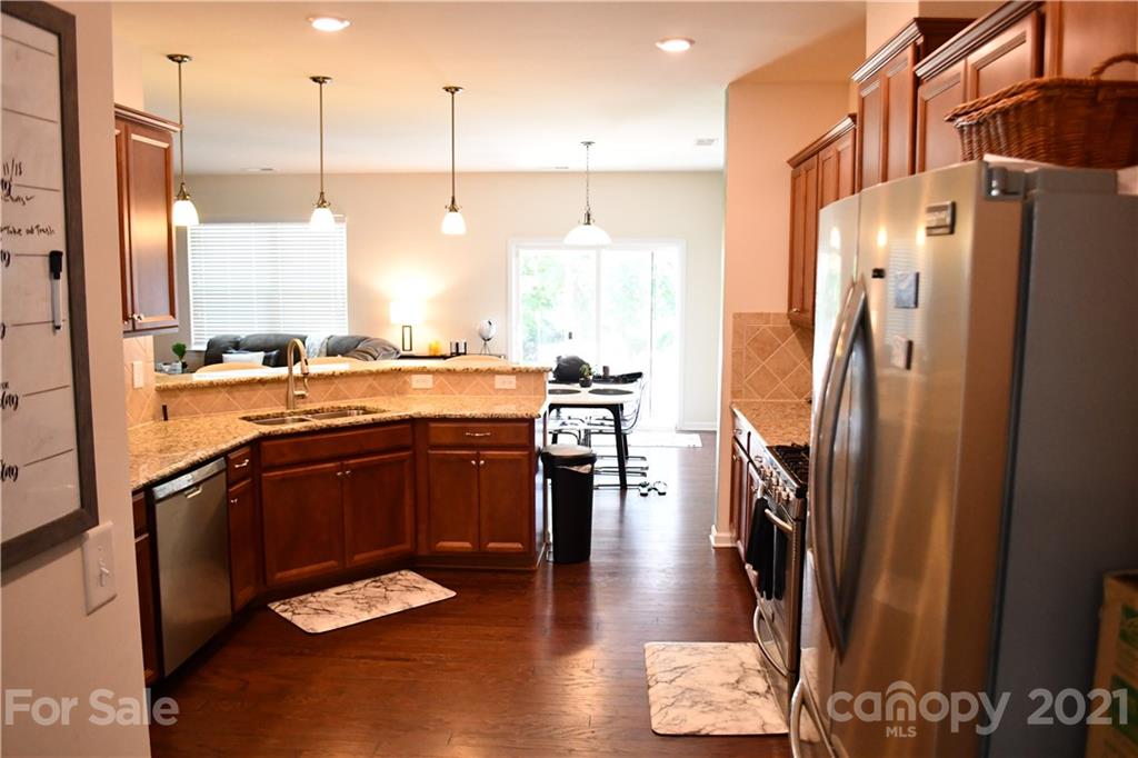 10502 Ebbets Road, Unit 171 Charlotte, NC 28273 - Photo 6 of 10 Gallery Image 6