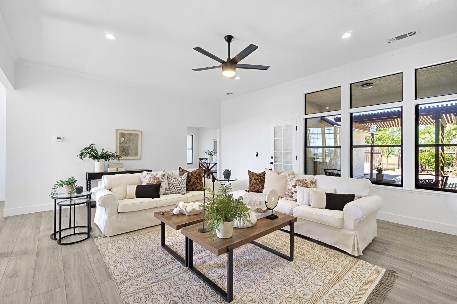 16936 Karen Road Madera, CA 93636 - Photo 8 of 53