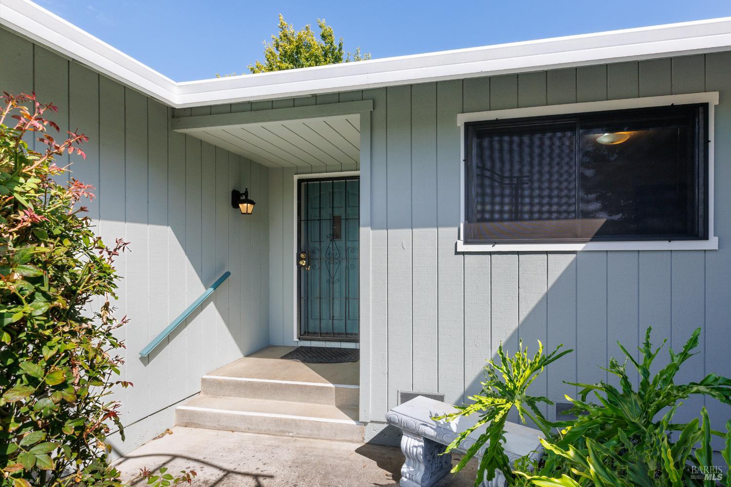 6830 Montecito Court Santa Rosa, CA 95409 - Photo 2 of 23 Gallery Image 2