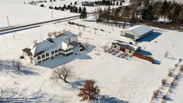 $1,099,900 | 10951 County Road 8 Southwest, Stewartville, MN 55976