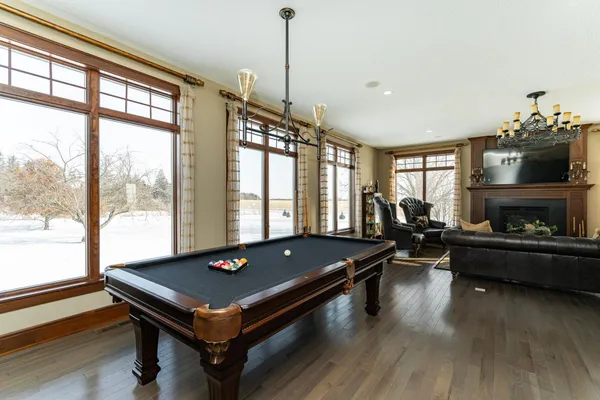 $1,099,900 | 10951 County Road 8 Southwest, Stewartville, MN 55976