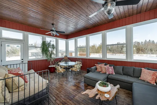 $1,124,900 | 10951 County Road 8 Southwest, Stewartville, MN 55976