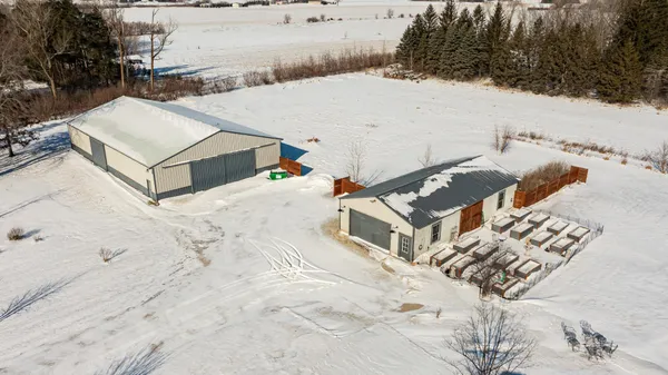 $1,099,900 | 10951 County Road 8 Southwest, Stewartville, MN 55976