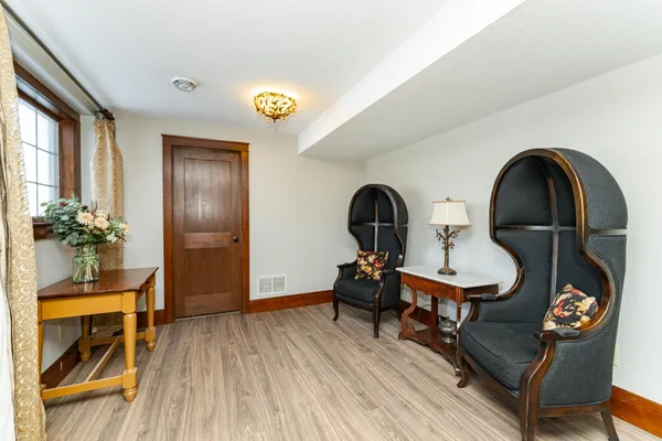 $1,124,900 | 10951 County Road 8 Southwest, Stewartville, MN 55976