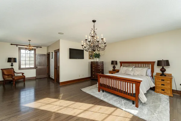 $1,099,900 | 10951 County Road 8 Southwest, Stewartville, MN 55976