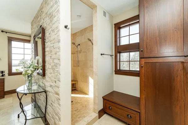 $1,124,900 | 10951 County Road 8 Southwest, Stewartville, MN 55976