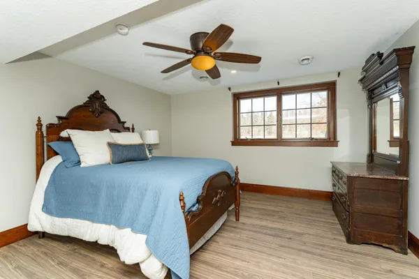$1,124,900 | 10951 County Road 8 Southwest, Stewartville, MN 55976