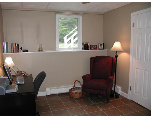 3 Nicholas Road Hopkinton, MA 01748 - Photo 21 of 23 Gallery Image 21
