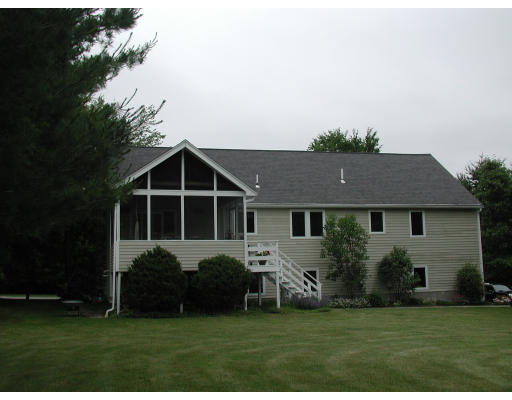 3 Nicholas Road Hopkinton, MA 01748 - Photo 3 of 23 Gallery Image 3