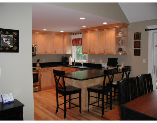 3 Nicholas Road Hopkinton, MA 01748 - Photo 5 of 23 Gallery Image 5