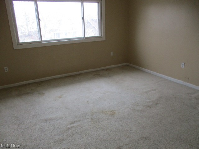 2209 Ralph Avenue Cleveland, OH 44109 - Photo 10 of 11 Gallery Image 10