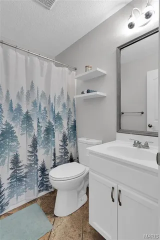 $285,000 | 611 North Friedberg Drive, Herculaneum, MO 63048