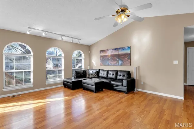 $285,000 | 611 North Friedberg Drive, Herculaneum, MO 63048