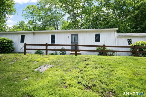 $250,000 | 77 Scenic View Drive, Unit 17, Deep River, CT 06417