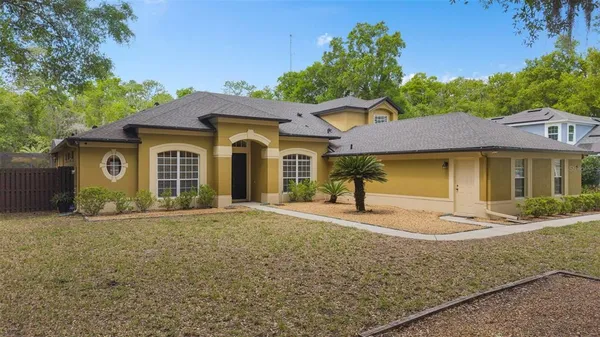 $845,000 | 386 Chinahill Court, Apopka, FL 32712