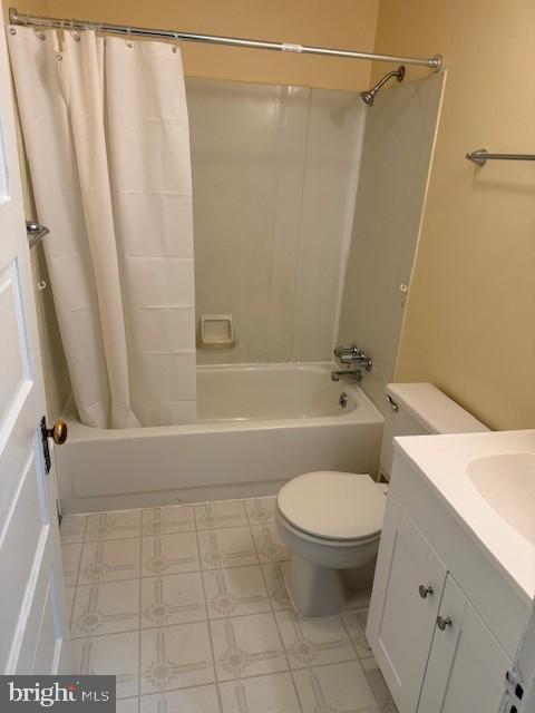 104 West Main Street, Unit 33 Waynesboro, PA 17268 - Photo 8 of 8 a bathroom with a toilet and a shower