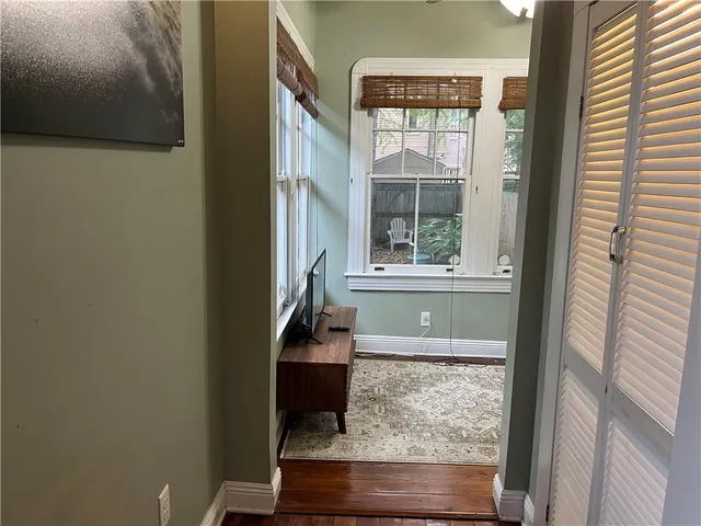 $1,600 | 2335 Constance Street, Unit REAR, New Orleans, LA 70130