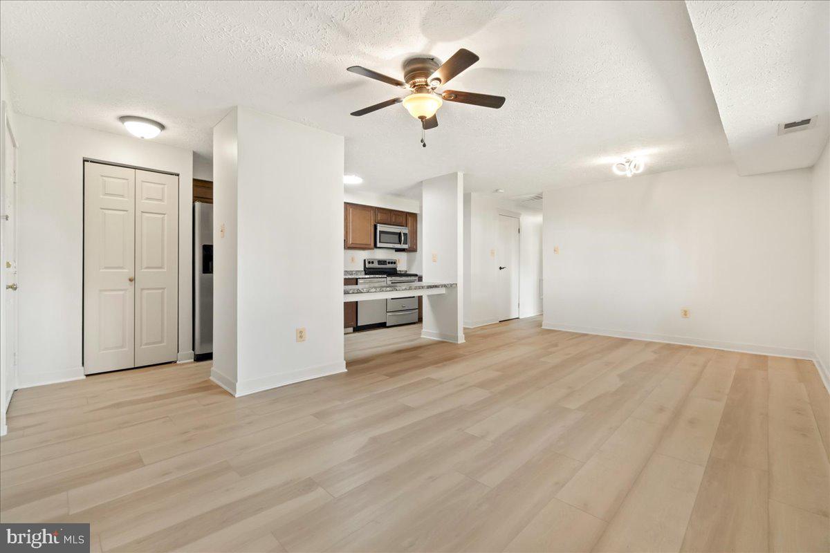 551 Heather Ridge Drive, Unit B Frederick, MD 21702 - Photo 7 of 28