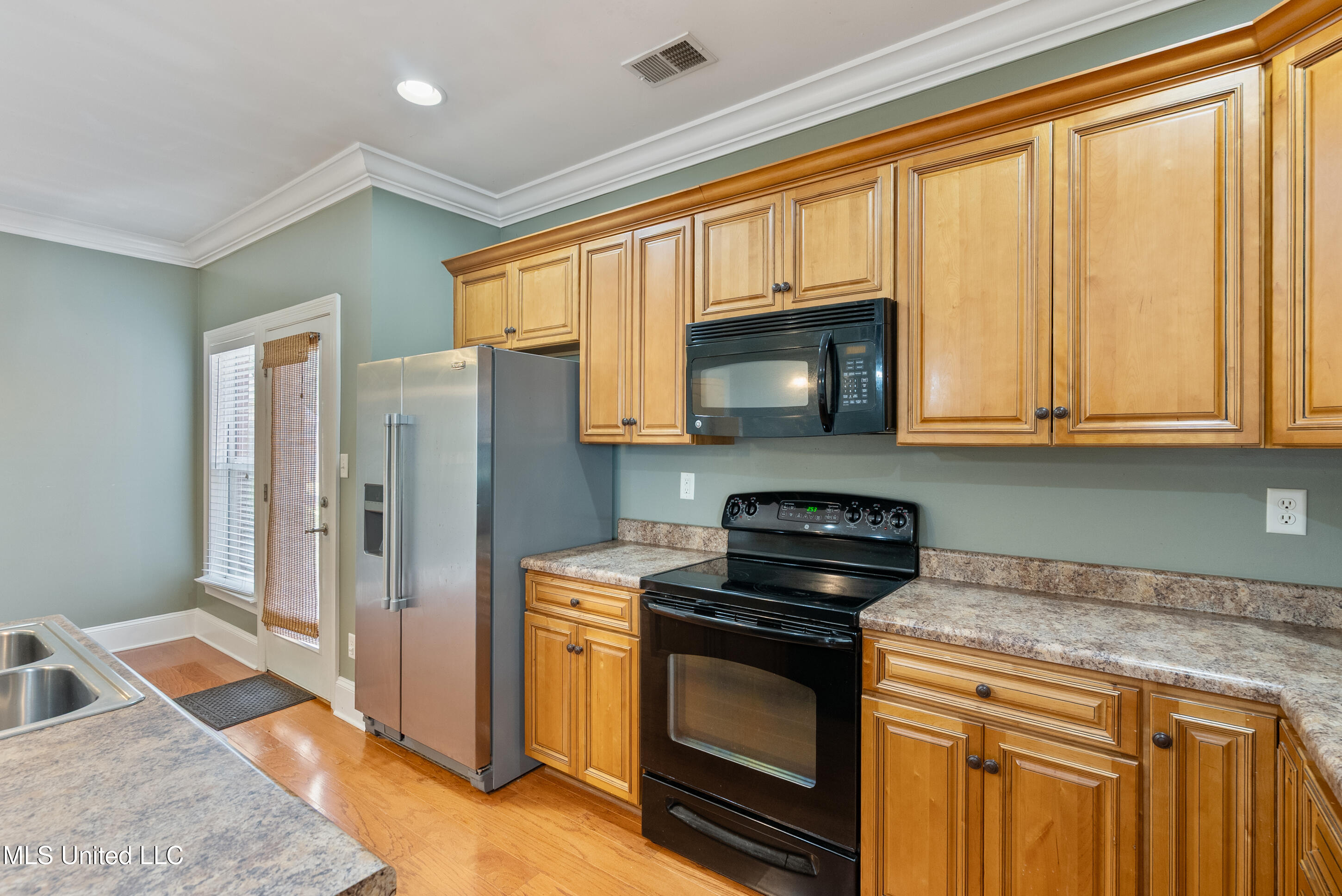 3345 Pettingill Way Hernando, MS 38632 - Photo 15 of 41 Plenty of Cabinet Space