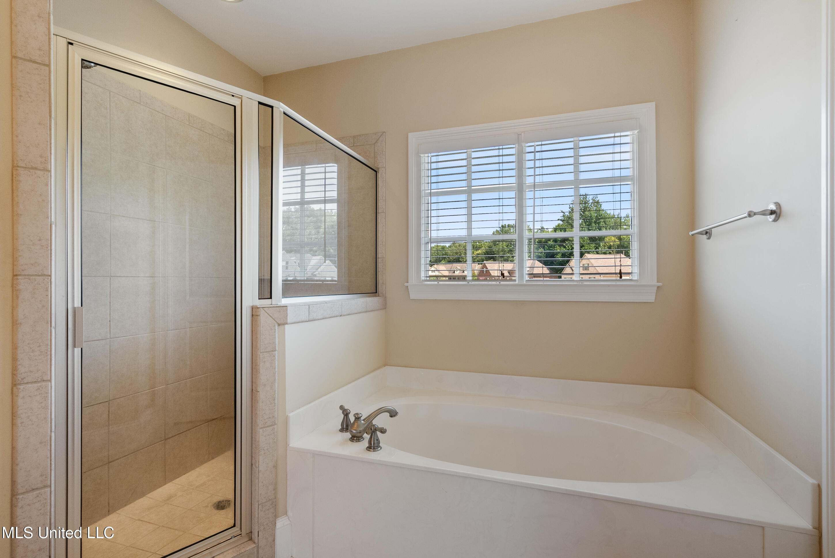 3345 Pettingill Way Hernando, MS 38632 - Photo 23 of 41 Primary Bath