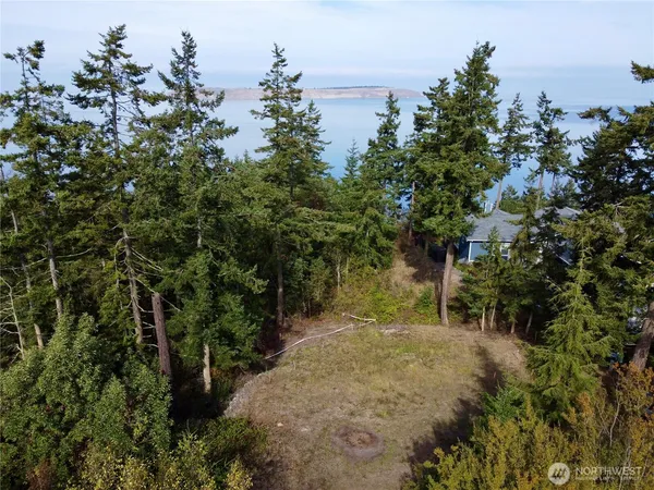$195,000 | 570 North Street, Sequim, WA 98382