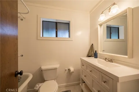 $485,000 | 26645 Lake Forest Drive, Twin Peaks, CA 92391