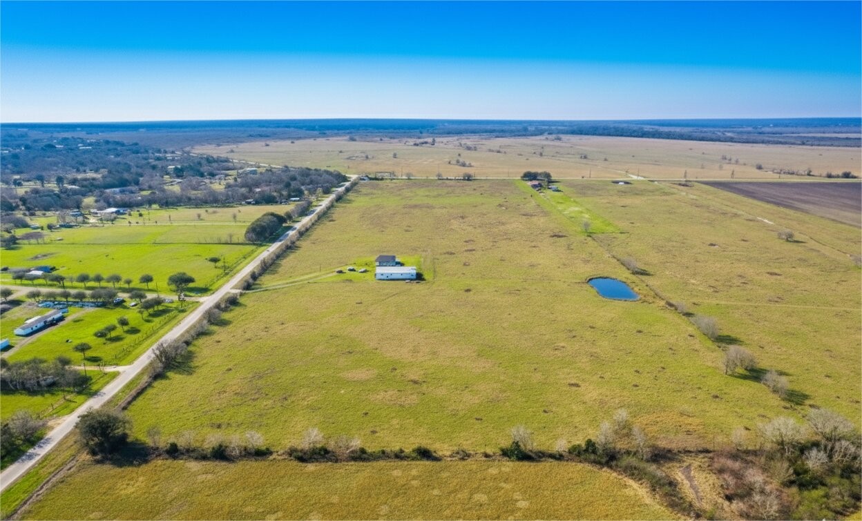 17714 Day Road Needville, TX 77461 - Photo 4 of 22 a view of an ocean view