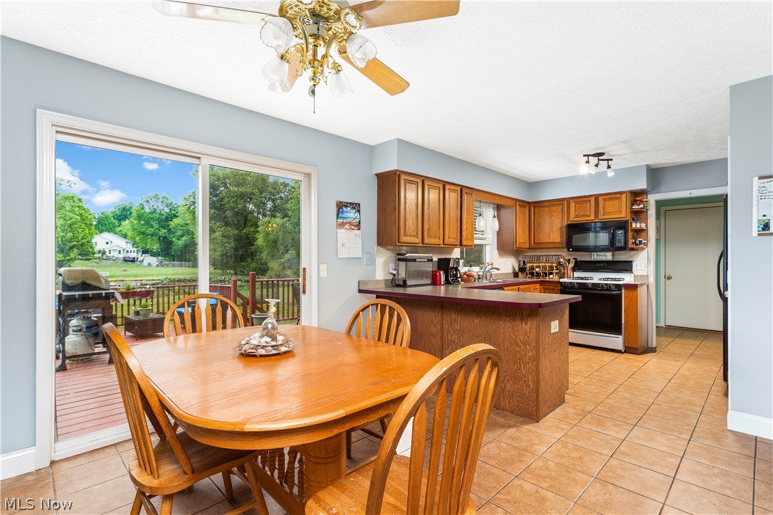 2483 Tallmadge Road Ravenna, OH 44266 - Photo 7 of 35