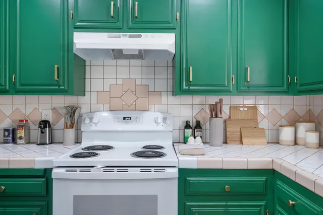 $670,000 | 7607 Lucerne Vista Avenue, Yucca Valley, CA 92284