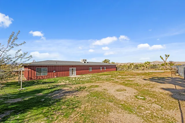 $670,000 | 7607 Lucerne Vista Avenue, Yucca Valley, CA 92284