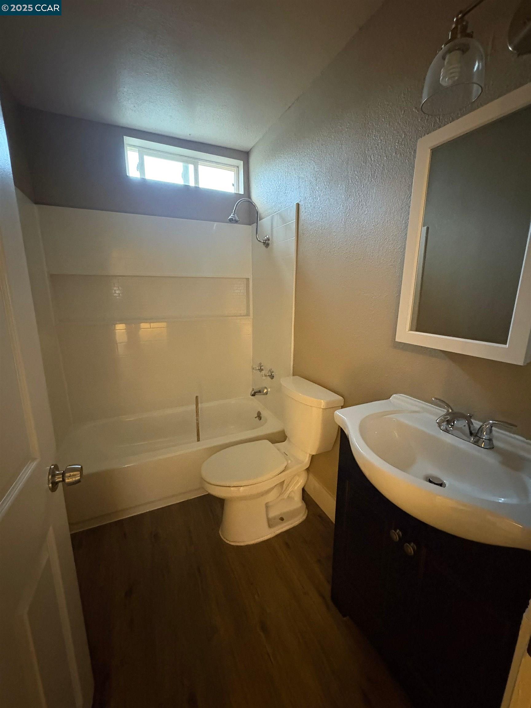 418 Third Street, Unit 1/2 Rodeo, CA 94572 - Photo 5 of 8